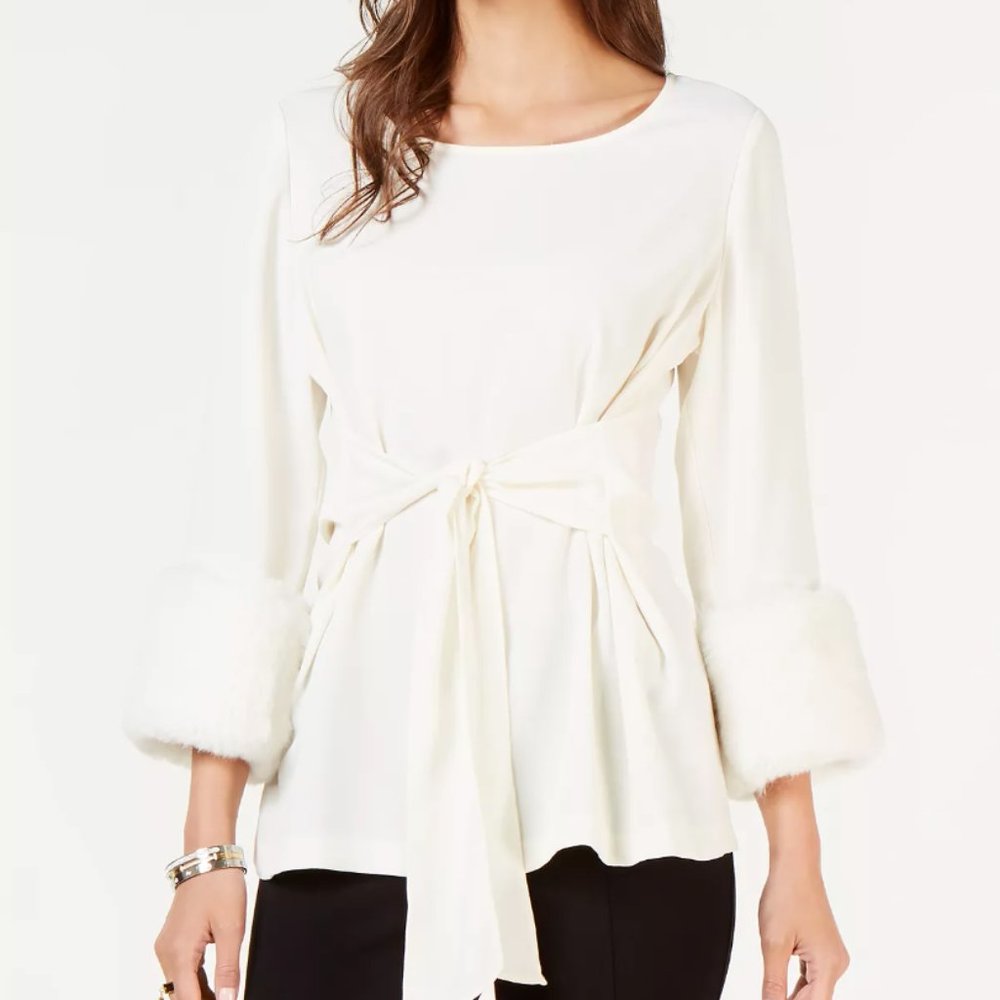 NWOT Alfani Top Blouse with fur on sleeves size medium.